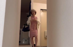 若い男にナンパ中出しされ帰って来たド変態巨乳熟女！チェックしたら濃い精子が大量に！潮吹きながら精子を味わう！